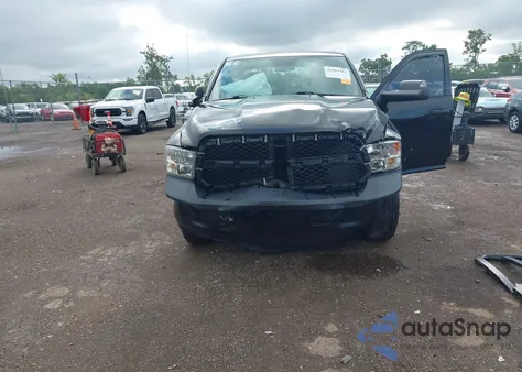 2017 Ram 1500 Tradesman 4X4 6'4 Box z USA, uszkodzony, nr VIN 1C6RR7ST4HS607359